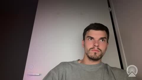 Snapshot of sweetjesso chatting on 10.18.25 cooper online show from 10.18.25