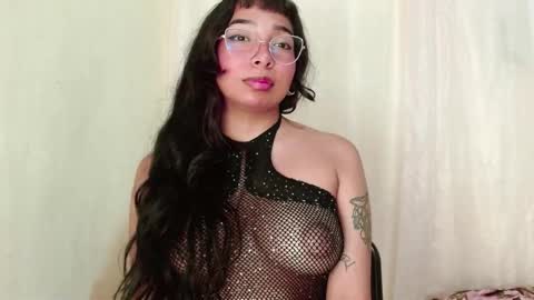 Snapshot of sweetkairi chatting on 11.13.25 mishel online show from 11.13.25