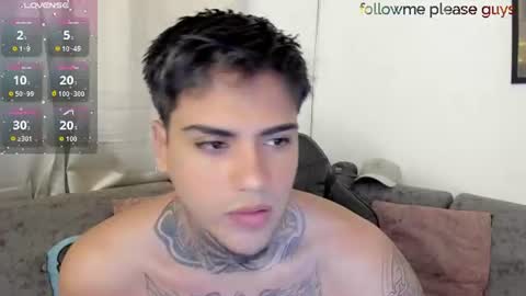 SWEETLATINBOY  online show from 08.08.26