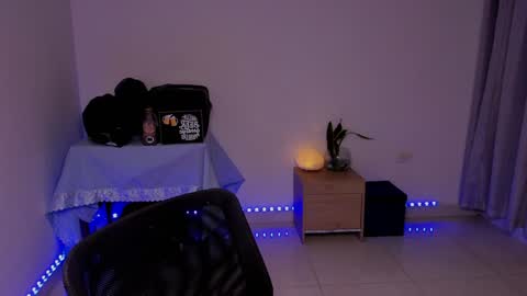 Lian online show from 12.06.24