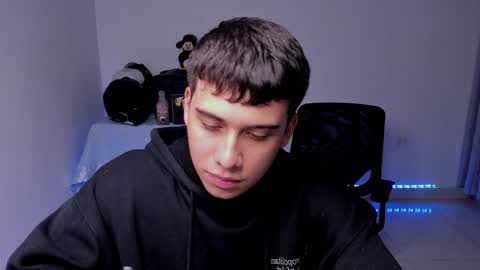 Lian online show from 12.11.24