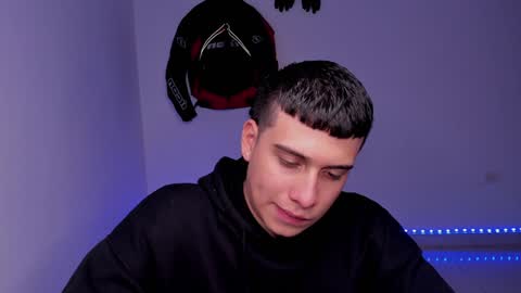 Lian online show from 01.04.25