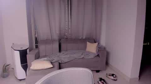 Lian online show from 02.21.25