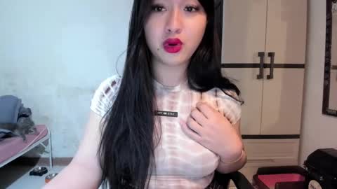 Zoe online show from 02.23.25