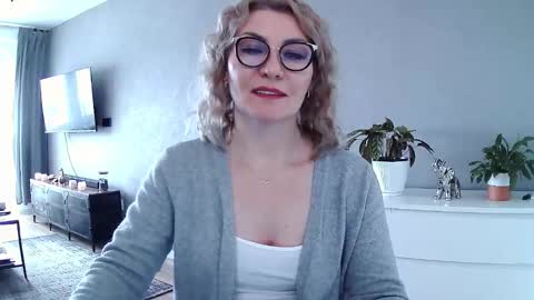 sweetmarthaaa online show from 02.08.26