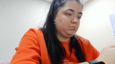 Snapshot of sweetmarylove chatting on 12.12.24 sweetmarylove online show from 12.12.24