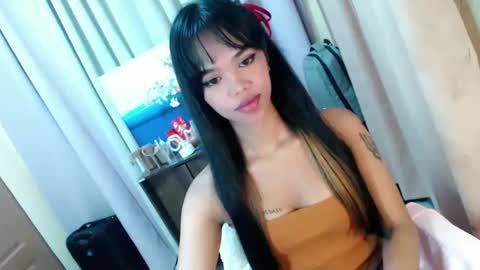 Snapshot of sweetnesstransdiane chatting on 12.11.24 call me Diane online show from 12.11.24