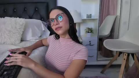 sweetnicky1 online show from 06.09.26