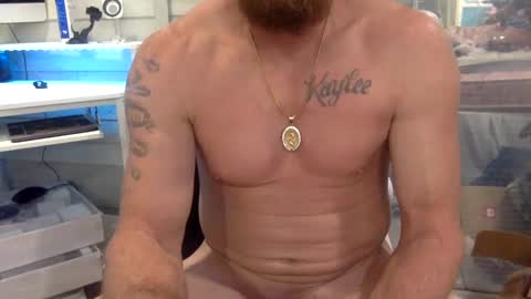 WeAim2PZzz online show from 02.02.25