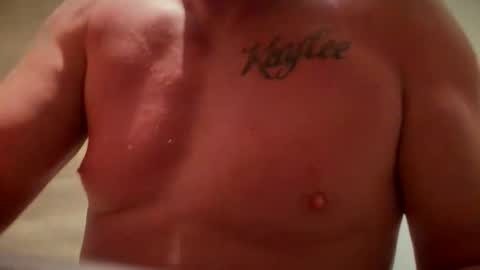 WeAim2PZzz online show from 12.23.25