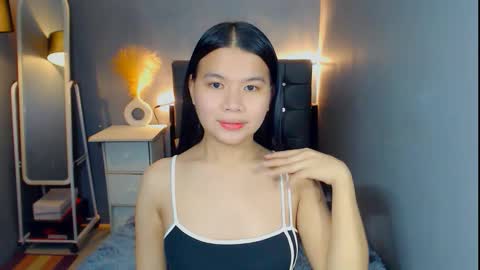 Snapshot of sweetnwildts chatting on 03.04.26 Ghena online show from 03.04.26