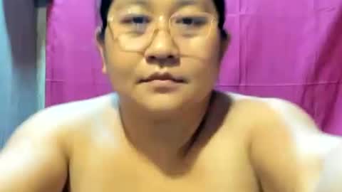 Snapshot of sweetpilipina88 chatting on 12.11.24 MIA online show from 12.11.24