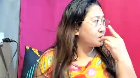 Snapshot of sweetpilipina88 chatting on 01.23.25 MIA online show from 01.23.25