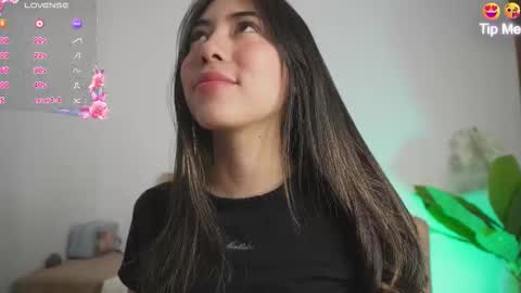 Snapshot of sweetpussyhot_ chatting on 02.10.26 Hello Welcome Im here from WEDNESDAY to SUNDAY 430am to 830am and 3 to 7 timeMONDAY and TUESDAY i rest online show from 02.10.26