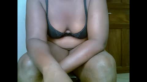 sweetrenne online show from 02.23.25