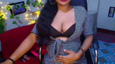 SweetSour online show from 12.19.25