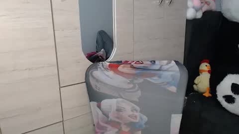 Snapshot of sweett_candy1 chatting on 01.18.26 sweett_candy1 online show from 01.18.26