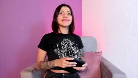 Lorena online show from 01.05.25