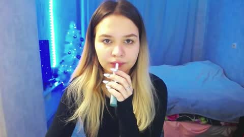 Snapshot of sweettchloe chatting on 12.23.24 SweetTChloe online show from 12.23.24