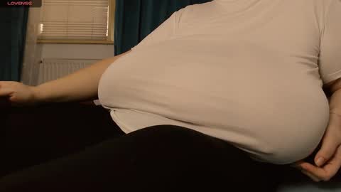 Maya online show from 02.21.25