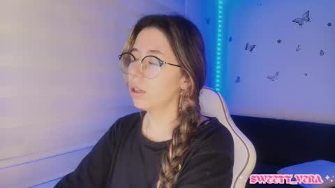 Veronica Independent Model online show from 11.03.25