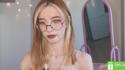 Elis  a little vacation Ill be here Saturday my schedules in bio online show from 01.17.25