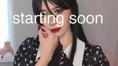 Elis  a little vacation Ill be here Saturday my schedules in bio online show from 10.31.25