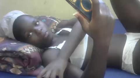 Snapshot of sweetvallerie chatting on 02.27.25 sweetvallerie online show from 02.27.25