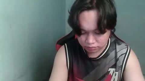 Snapshot of sweetwhore_cristy chatting on 10.23.25 cristy online show from 10.23.25