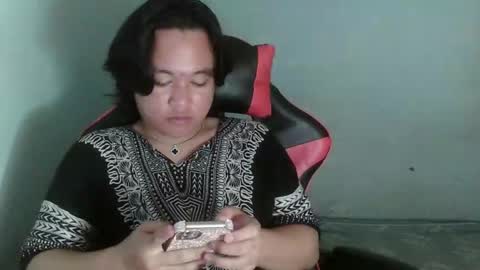 Snapshot of sweetwhore_cristy chatting on 12.19.25 cristy online show from 12.19.25