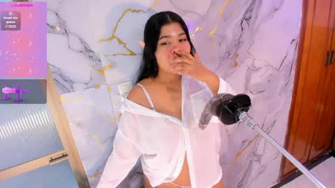 Snapshot of sweety_blowjob chatting on 04.05.26 LINA online show from 04.05.26