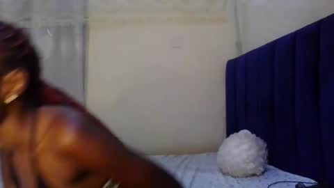 Vickky online show from 04.21.26