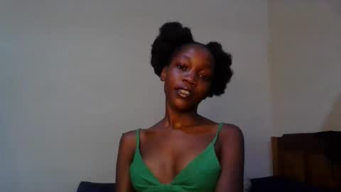 Vickky online show from 05.10.26