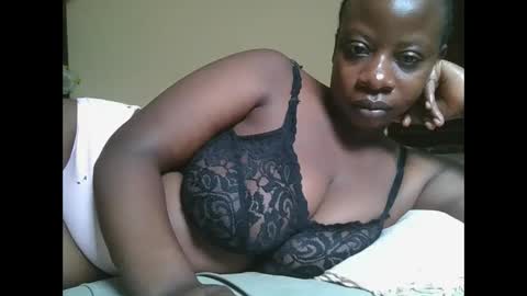 sweetyass25 online show from 10.29.25