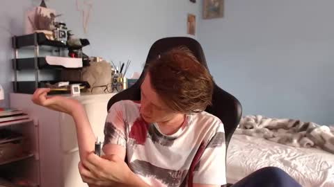 Cat online show from 04.16.26