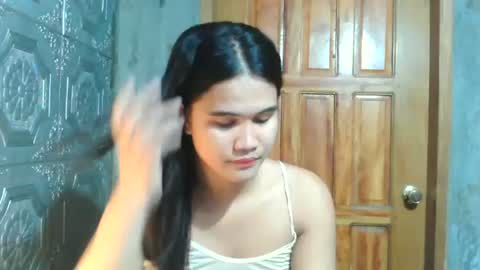 Snapshot of swettie_rhea chatting on 07.05.26 Rhea online show from 07.05.26