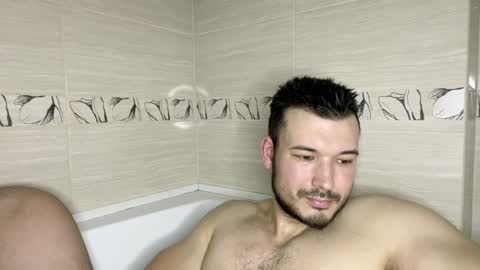 Snapshot of swordmansoul chatting on 12.21.24 swordmansoul online show from 12.21.24