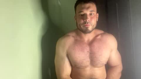 Snapshot of swordmansoul chatting on 10.07.25 swordmansoul online show from 10.07.25