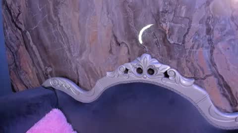 Snapshot of sydney_miller_ chatting on 12.13.25 Sydney online show from 12.13.25