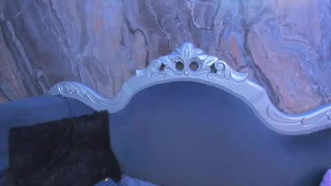 Snapshot of sydney_miller_ chatting on 12.22.25 Sydney online show from 12.22.25