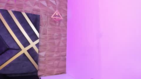 Snapshot of sydney_miller_ chatting on 02.19.26 Sydney online show from 02.19.26