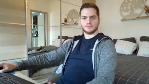 syl092 online show from 01.08.25