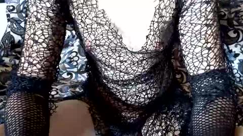 Sylexia online show from 10.17.25