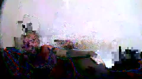 Snapshot of sylviasexy27 chatting on 12.24.24 sylviasexy27 online show from 12.24.24