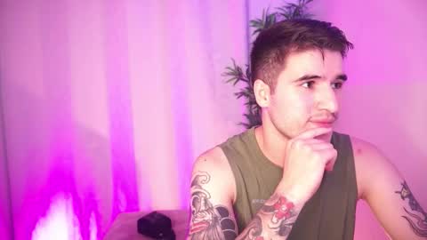 t0ny_wylie online show from 02.11.26