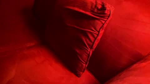 Snapshot of t3ns0r_ chatting on 03.26.26 t3ns0r_ online show from 03.26.26