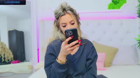 Arianna online show from 01.04.25