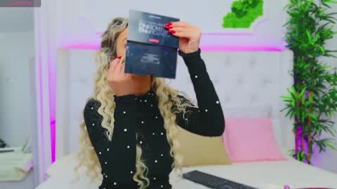 Arianna online show from 01.06.25