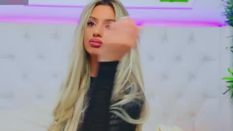 Arianna online show from 01.27.25