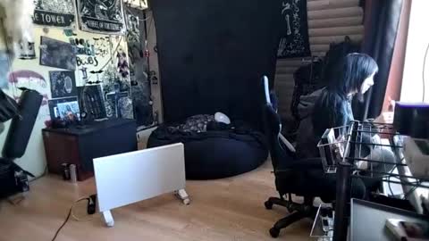 Lina online show from 02.25.26